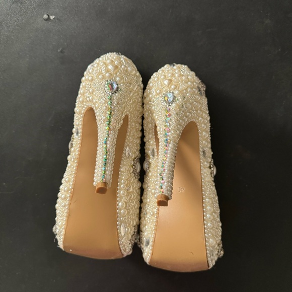 Wedding shoes 💍🤑 - Picture 5 of 5